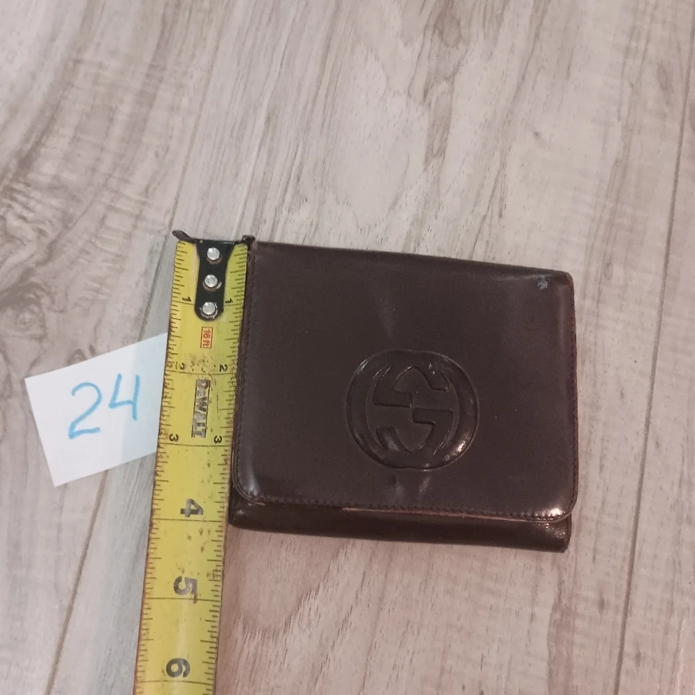 Authentic GUCCI Logo  leather bag bifold wallet-RARE - Picture 14 of 14
